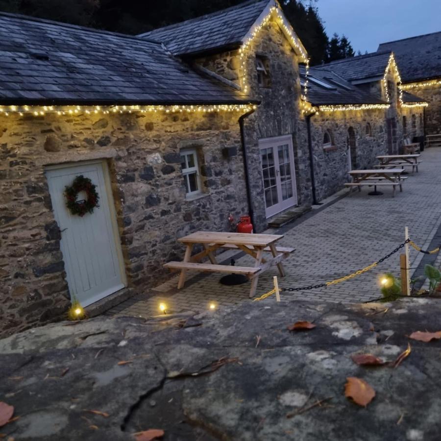 Cobbles Cottage - 2 Bedroom Stone Built Cottage Ballynahinch Exterior photo